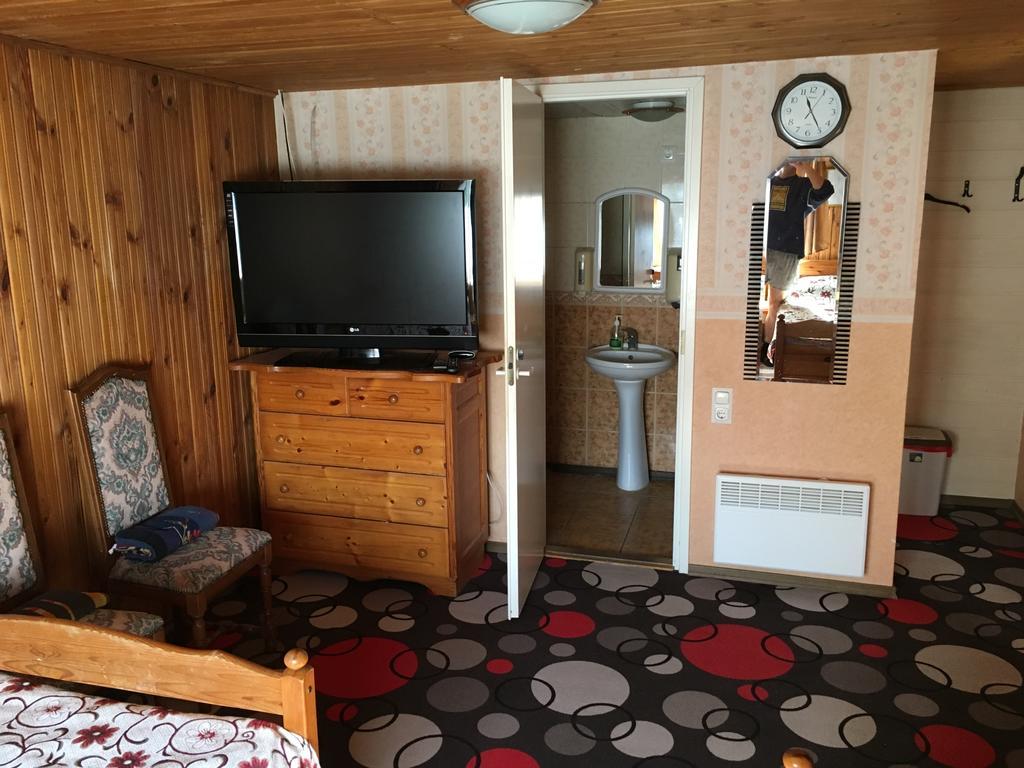 ולגה Tolli Hostel & Holiday House מראה חיצוני תמונה